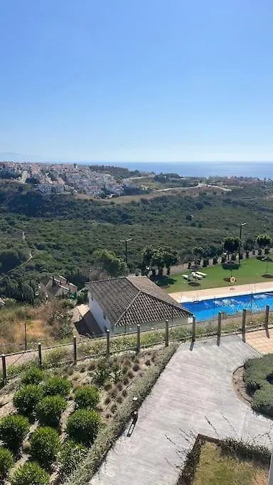 Apartment New And Fresh 2 Bedroom In Small Oasis Rdr352 Manilva Spain