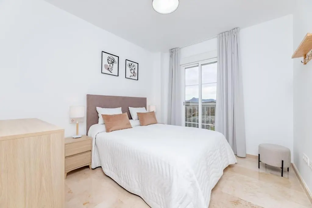 New And Fresh 2 Bedroom In Small Oasis Rdr352 Manilva Appartement
